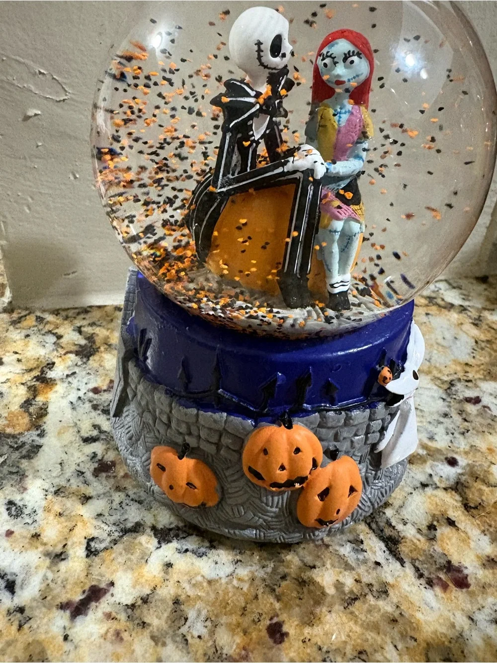 Disneys Nightmare Before Christmas Jack and Sally Snowglobe